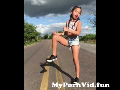 Alicia danÃ§ando fit dance com 9 aninhos from mc bionica sofia felix pelada  Watch Video - MyPornVid.fun