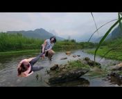 mountain girl / Xuân xuân