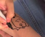 I captured this video when our awesome kim was doing tatoo&#39;s for our little swimmers!
