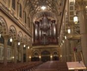 In this video from Pro Organo, we see Juilliard faculty member David Enlow performing J.S. Bach&#39;s Vivace from Trio Sonata No. 3, BWV 527 and the Fugue from Passacaglia and Fugue, BWV 582 on the 1993 Mander organ at St. Ignatius Loyola Church on Park Avenue in midtown Manhattan.David also offers a few comments about the organ music of Bach.The video was produced in conjunction with recording sessions at St. Ignatius Loyola on October 29, 2015, for a new Pro Organo release entitled