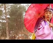 Korean Drama &#39;해를 품은 달&#39;nwhich means &#39;The moon that embraces the sun&#39;nThe sun is a king and the moon is a queen in the futurenbut it&#39;s too tough for the moon to become a queen ndespite their true love..