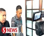A 44-year-old former mosque treasurer was charged at the Johor Baru Sessions Court on Monday (March 4) with misappropriating mosque money worth RM12,000.&#60;br/&#62;&#60;br/&#62;Read more at https://shorturl.at/bMQTZ&#60;br/&#62;&#60;br/&#62;WATCH MORE: https://thestartv.com/c/news&#60;br/&#62;SUBSCRIBE: https://cutt.ly/TheStar&#60;br/&#62;LIKE: https://fb.com/TheStarOnline