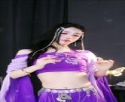 异域风情来啦A roundup of the longest-legged beauties on the internet. Here come the beauties, performing sexy dances. from asian sexy dance bigo