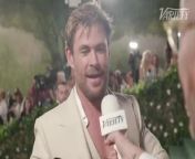 Chris Hemsworth on Getting the Text from Anna Wintour from anna malay