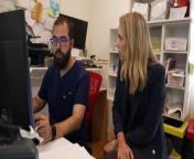 A Four Corners investigation has found that replica weight loss drugs like Ozempic are being illegally exported from Australia under the noses of authorities. The program&#39;s reporting has led to a raid on a suburban Sydney house owned by a compounding pharmacist ahead of the episode being broadcast tonight. National health reporter Elise Worthington has this exclusive report.