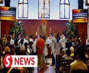 As church bells chimed to mark the start of Easter services, parishioners flooded into the St Paul’s Anglican Church in Petaling Jaya, Selangor on Sunday (March 31) with joy and celebration. &#60;br/&#62;&#60;br/&#62;WATCH MORE: https://thestartv.com/c/news&#60;br/&#62;SUBSCRIBE: https://cutt.ly/TheStar&#60;br/&#62;LIKE: https://fb.com/TheStarOnline