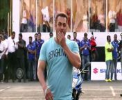 Gifts Salman Khan received on his 56th Birthday on 27th December. Watch the story.&#60;br/&#62;