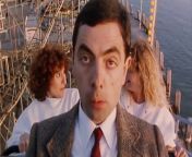 This is the complete video Mr. Bean (the name offun andjoke). watch the video andget entertained. This video is about dive of Mr. Bean when he went for bathing at swimming pool. Please subscribe the channel for latest joking videos.