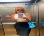 &#60;p&#62;Anna Ermakova weiß ganz genau, wie sie ihre Follower begeistern kann. Auf neuen Fotos posiert sie bei Instagram in einem knappen Sommeroutfit und setzt vor allem ihre sexy Bauchmuskeln gekonnt in Szene.&#60;/p&#62;