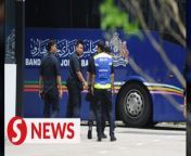 Three government agencies building in Johor Baru received fake bomb threats that were sent via email on Monday (Feb 12) morning.&#60;br/&#62;&#60;br/&#62;Johor Baru South OCPD Asst Comm Raub Selamat said that the emails were noticed by staff members after returning to work from their festive holiday.&#60;br/&#62;&#60;br/&#62;Read more at https://shorturl.at/koCE1&#60;br/&#62;&#60;br/&#62;WATCH MORE: https://thestartv.com/c/news&#60;br/&#62;SUBSCRIBE: https://cutt.ly/TheStar&#60;br/&#62;LIKE: https://fb.com/TheStarOnline