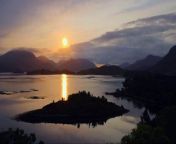 Welcome to Creag na h-Iolaire - a magical Highland sanctuary overlooking shimmering Loch Shieldaig