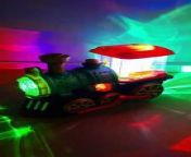 Classical Train Toy Electric Steam Locomotive Engine with Smoke, Automatic Bump &amp; Go Trucks with Sounds Lights, for Kids
