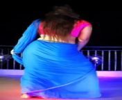 GORGEOUS BEAUTIFUL INDIAN GIRL DANCING IN SAREE IN HOME