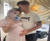 Credit: SWNS / Maggie Corbould&#60;br/&#62;&#60;br/&#62;A couple who fell pregnant a week after meeting proved doubters wrong and are happily married two years on.&#60;br/&#62;&#60;br/&#62;Maggie Corbould, 23, had “given up on love” when she decided to give it one last shot and downloaded dating app Hinge.&#60;br/&#62;&#60;br/&#62;She came across Danny Corbould, 23, and the pair ended up meeting on a whim in February 2022 and say it was “love at first sight”.&#60;br/&#62;&#60;br/&#62;But the couple were “shocked” when they found out they were pregnant in March 2022 – realising they must have conceived the baby a week after meeting.