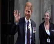 Prince Harry greets fans after Invictus Games anniversary event at St Paul&#39;s CathedralPA