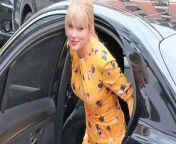 On the first of April 2024, fans were treated to a candid glimpse into the everyday life of pop sensation Taylor Swift and her boyfriend, Kansas City Chiefs&#39; tight end superstar Travis Kelce. Caught on camera was the couple cruising through the streets of Los Angeles, with Taylor Swift behind the wheel and Travis Kelce in the passenger seat.&#60;br/&#62;&#60;br/&#62;What stood out in this ordinary moment was Taylor Swift&#39;s responsible and safety-conscious behavior while driving. The camera captured Taylor Swift diligently using her indicators while changing lanes, showcasing her commitment to safe driving practices. This simple yet important action highlights Taylor Swift&#39;s awareness of road safety and her responsible approach to driving, setting a positive example for her fans and followers.&#60;br/&#62;&#60;br/&#62;The scene exuded a sense of normalcy and relatability, portraying Taylor Swift and Travis Kelce as down-to-earth individuals who prioritize safety even in their everyday activities. This candid moment reinforces the idea that celebrities, like everyone else, adhere to basic rules and precautions to ensure their well-being and that of others on the road.&#60;br/&#62;&#60;br/&#62;For fans eager to stay updated on the latest developments in the lives of Taylor Swift and Travis Kelce, subscribing to our channel guarantees access to exclusive news, insights, and behind-the-scenes moments. Join us as we continue to follow the journey of this dynamic couple and bring you the latest updates straight from the heart of Hollywood. Subscribe now for more exciting news about Taylor Swift and Travis Kelce!