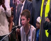 VERY EMOTIONAL-YOUNG BOY CRIES WHILE SPEAKING TO MUFTI MENK